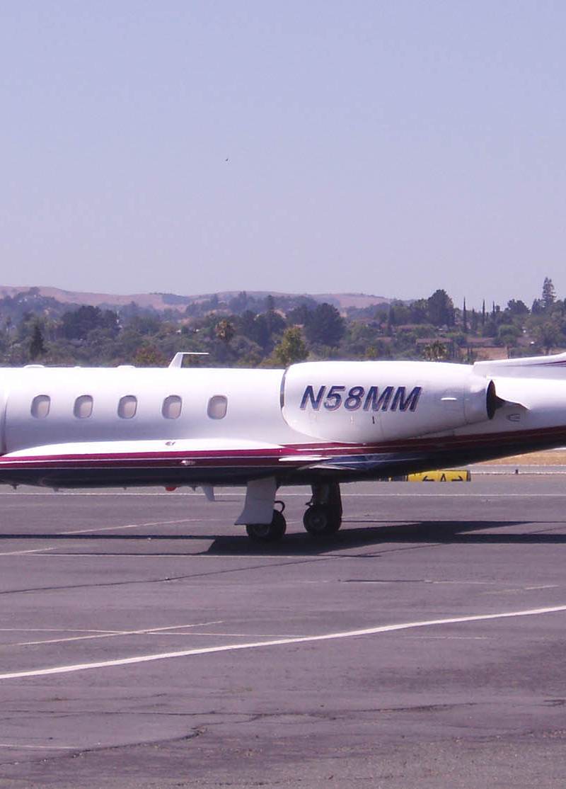 N58MM - Business jet