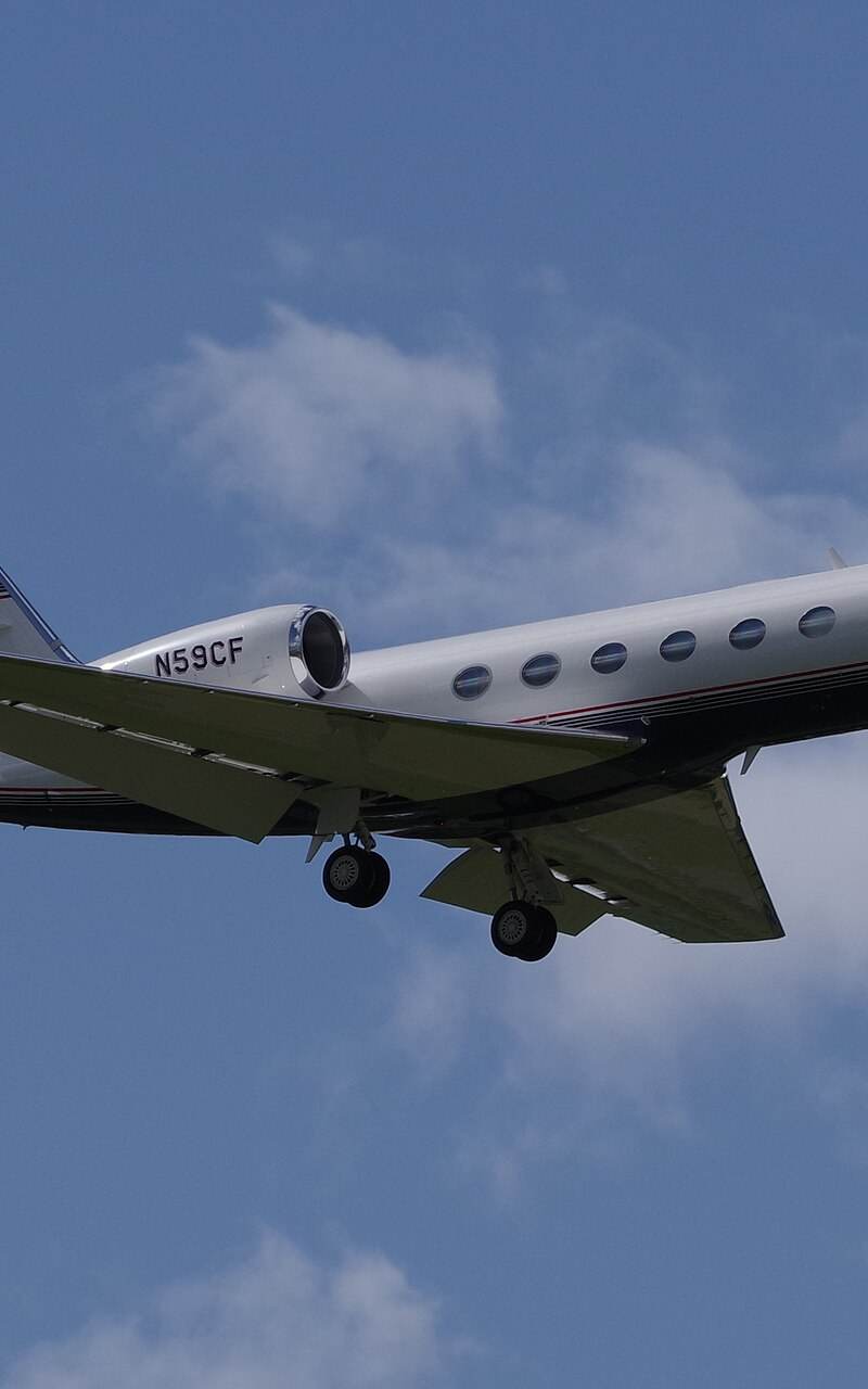 N59CF - Business jet