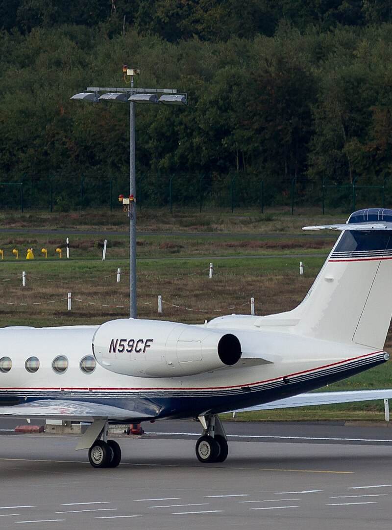 N59CF - Business jet