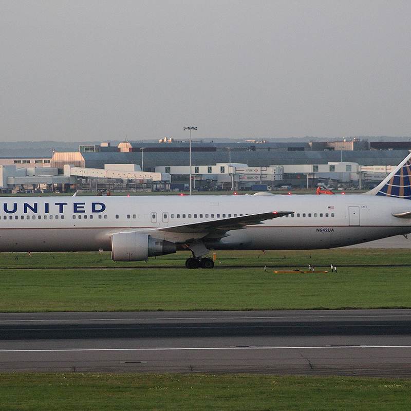 N642UA - Boeing