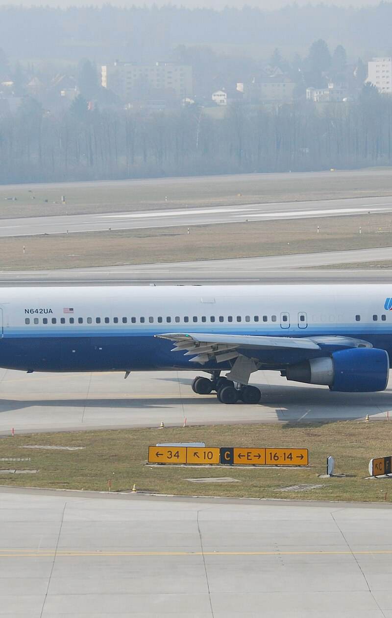 N642UA - Boeing