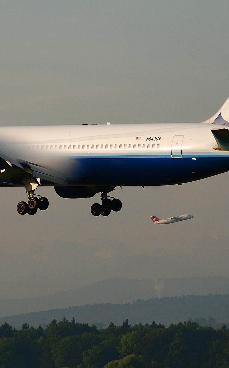 N643UA - Boeing