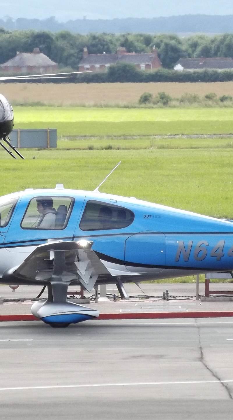 N644MW - Cirrus