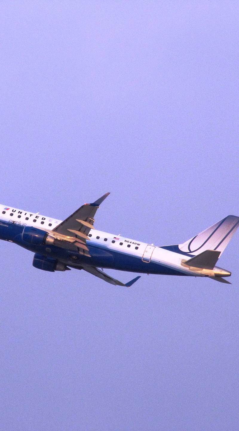 N644RW - Embraer