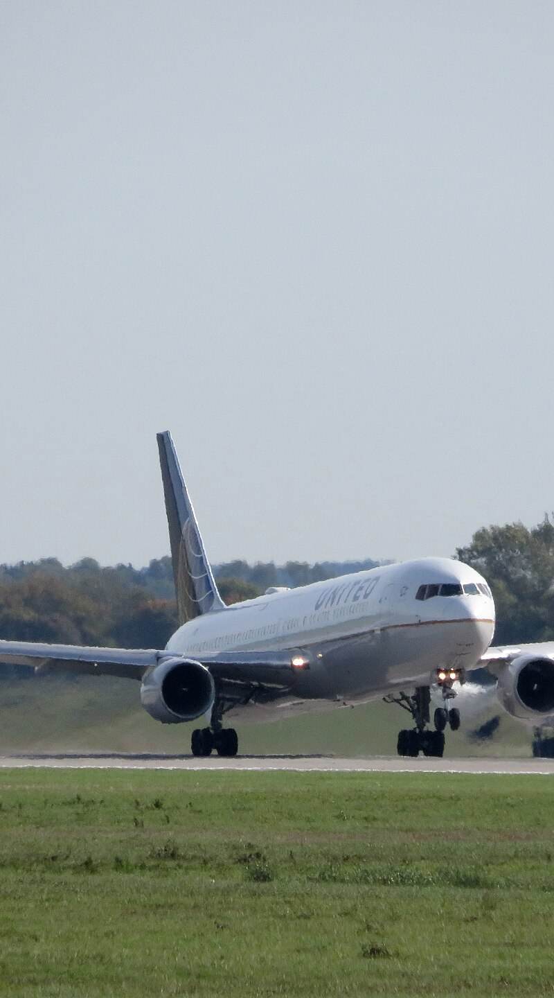 N644UA - Boeing