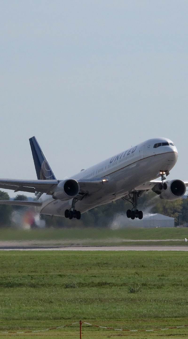 N644UA - Boeing