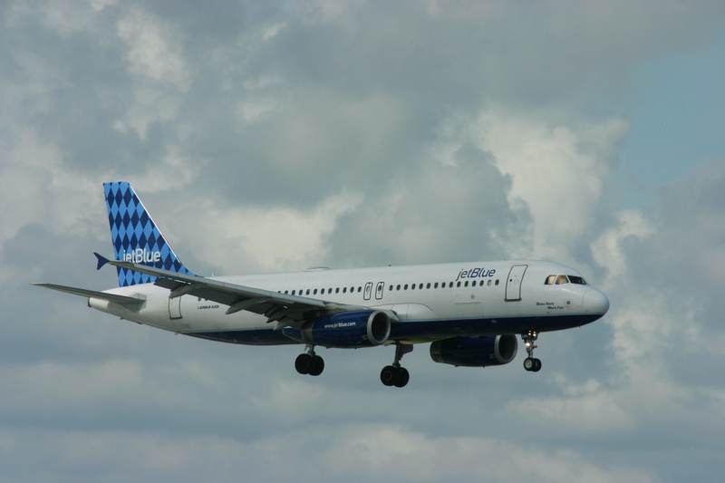 N645JB - Airbus