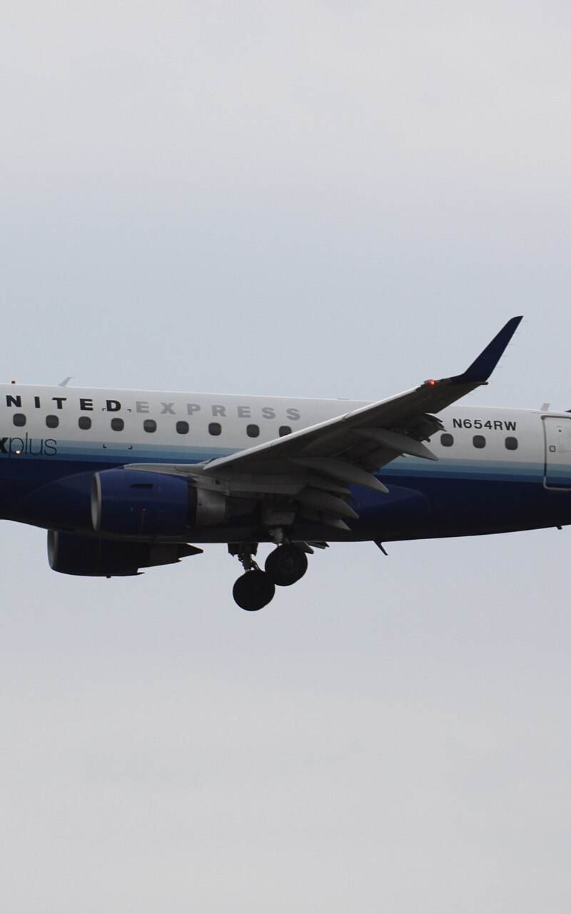 N654RW - Embraer