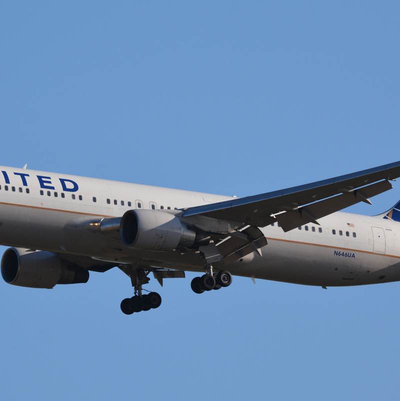 N646UA - Boeing