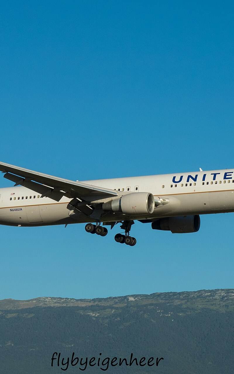 N646UA - Boeing