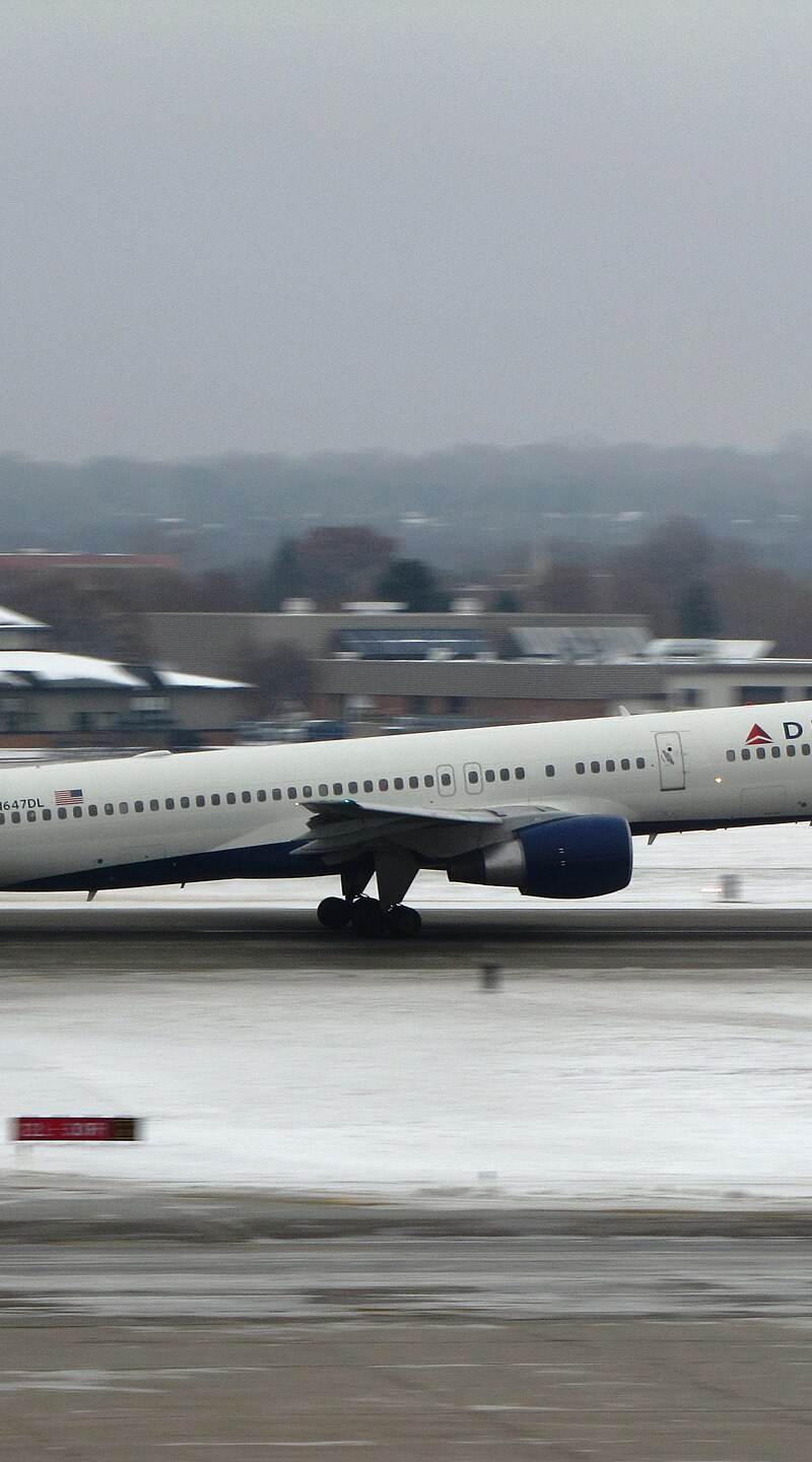 N647DL - Boeing