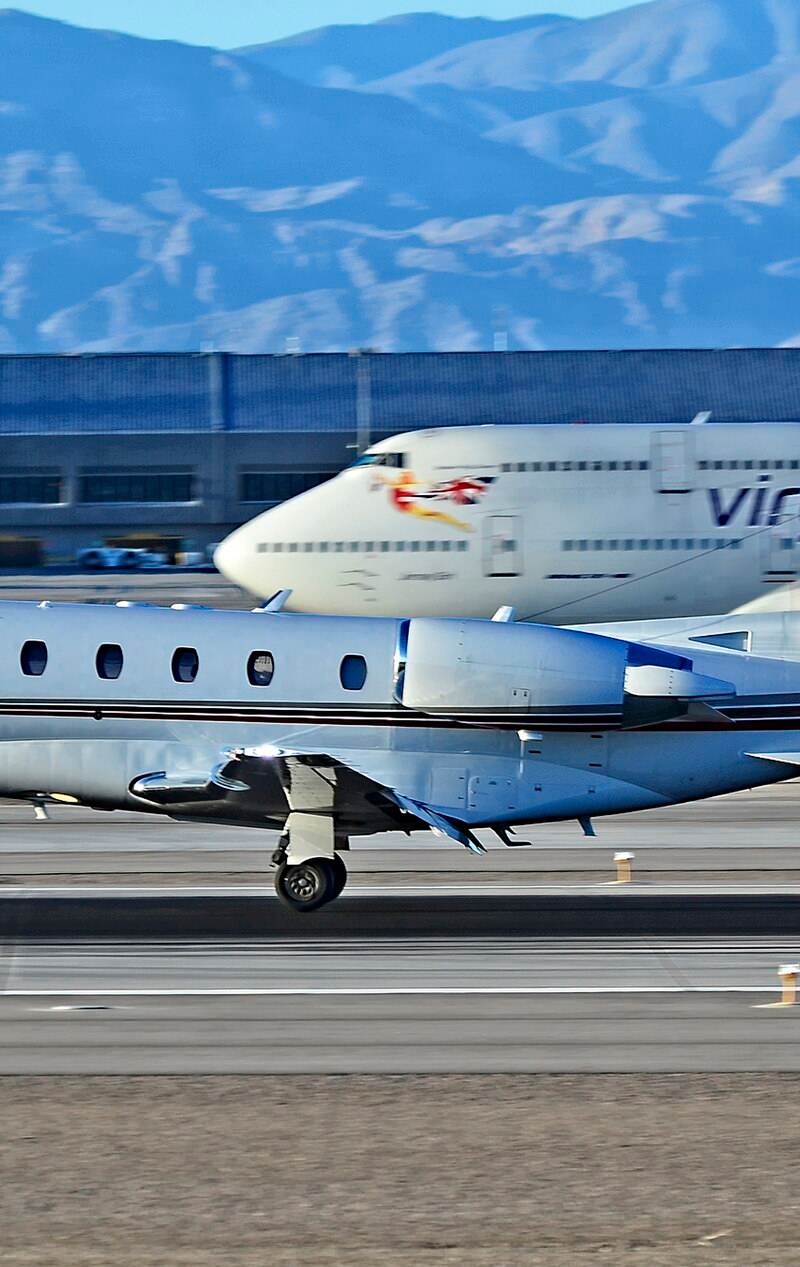 N648QS - Business jet