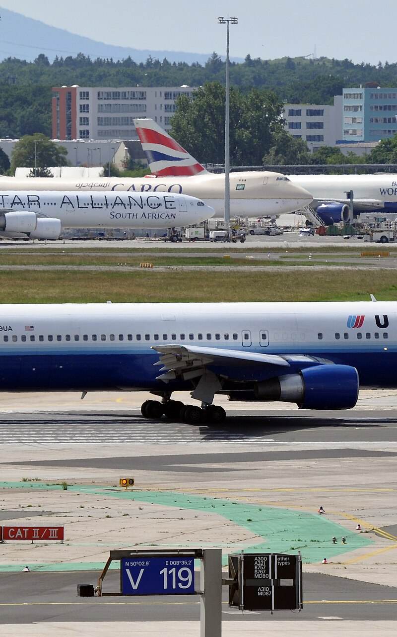 N649UA - Boeing