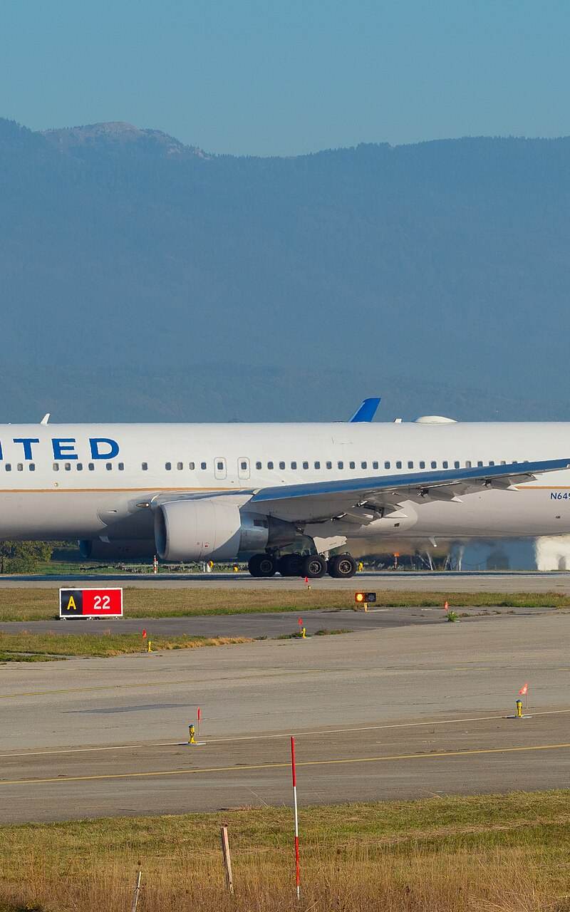 N649UA - Boeing