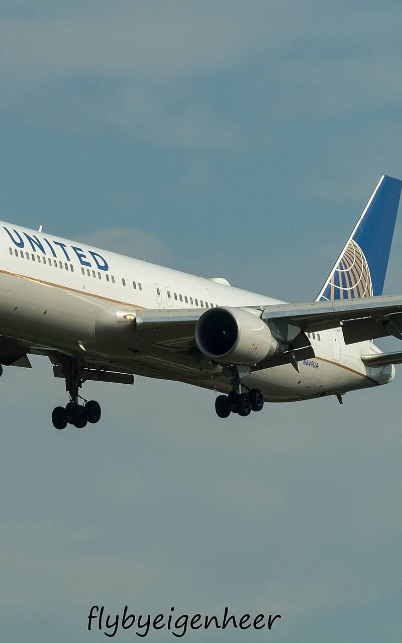 N649UA - Boeing