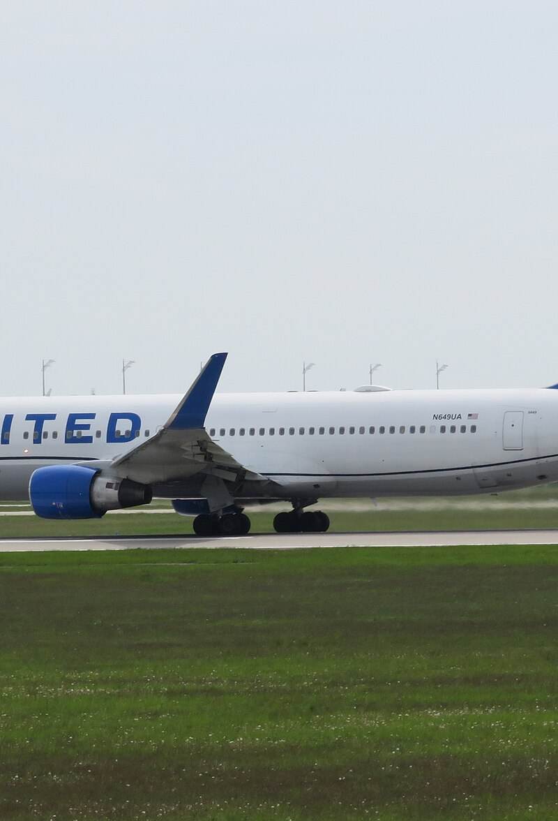 N649UA - Boeing