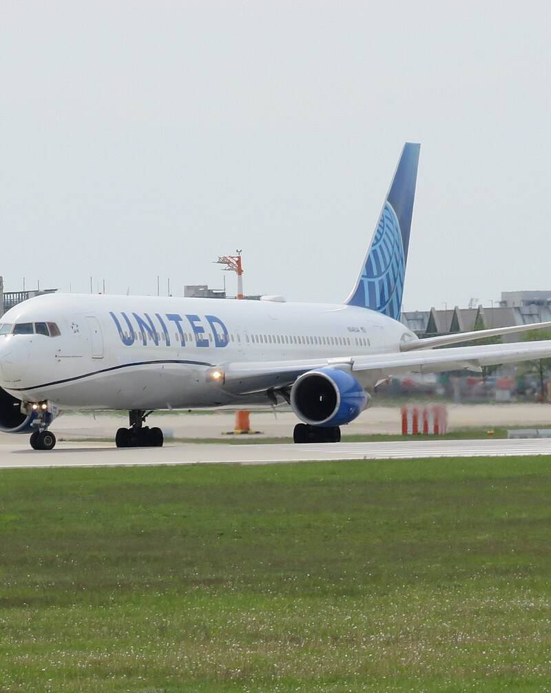 N649UA - Boeing