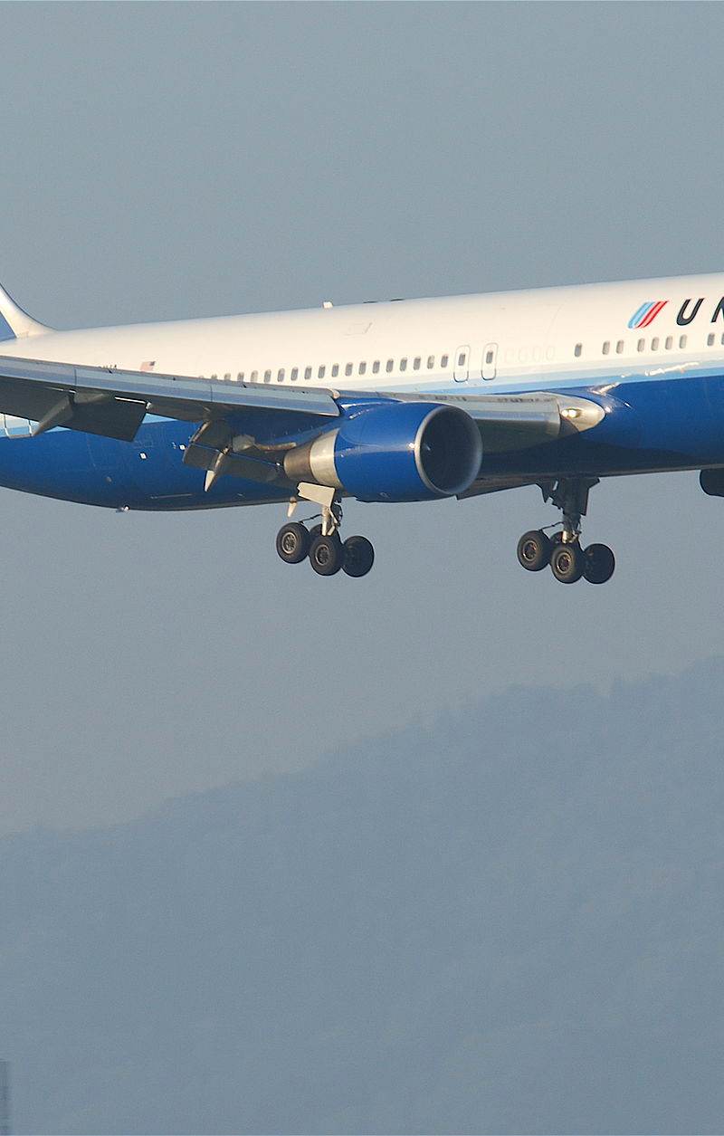N651UA - Boeing