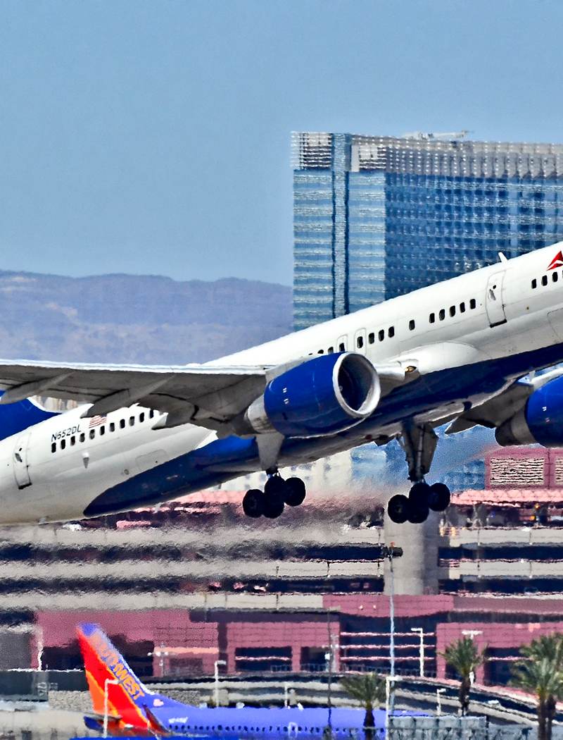 N652DL - Boeing