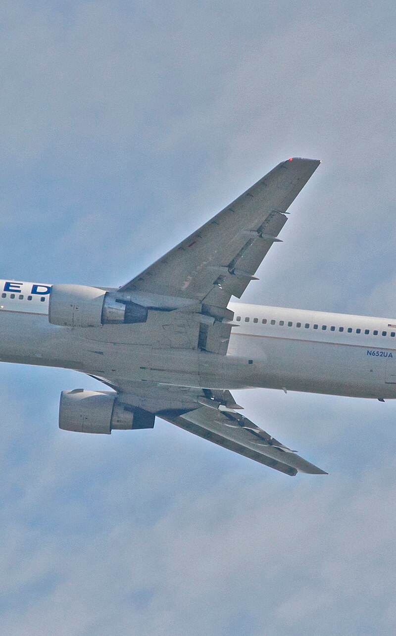 N652UA - Boeing