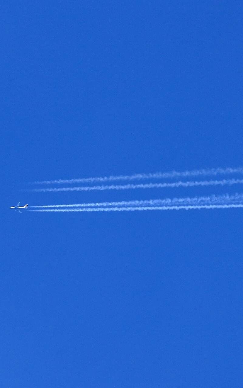 N652UA - Aircraft