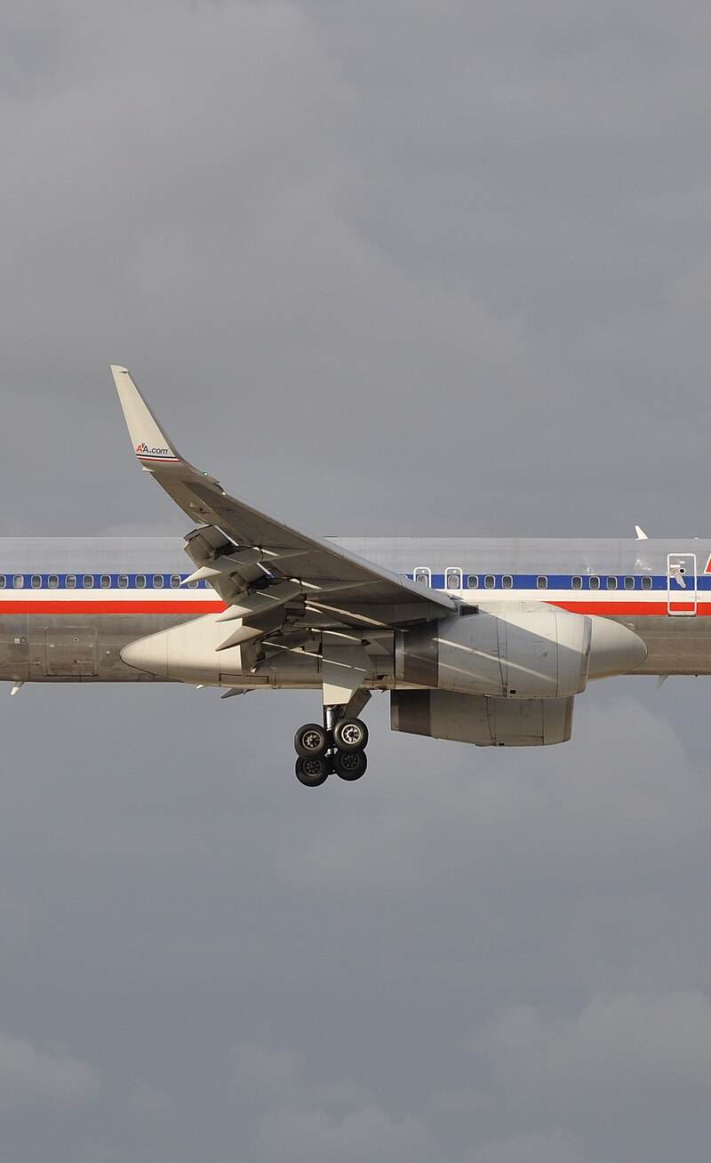 N653A - Twin-engine aircraft