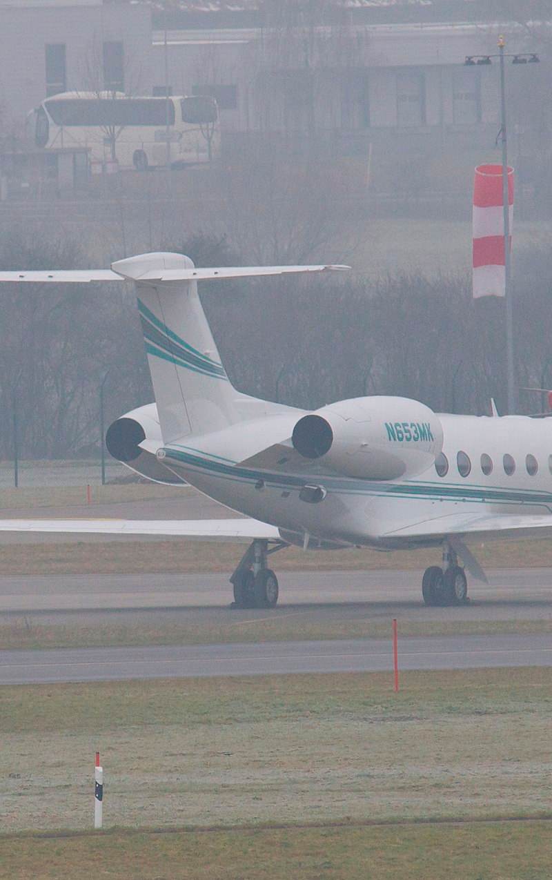 N653MK - Business jet
