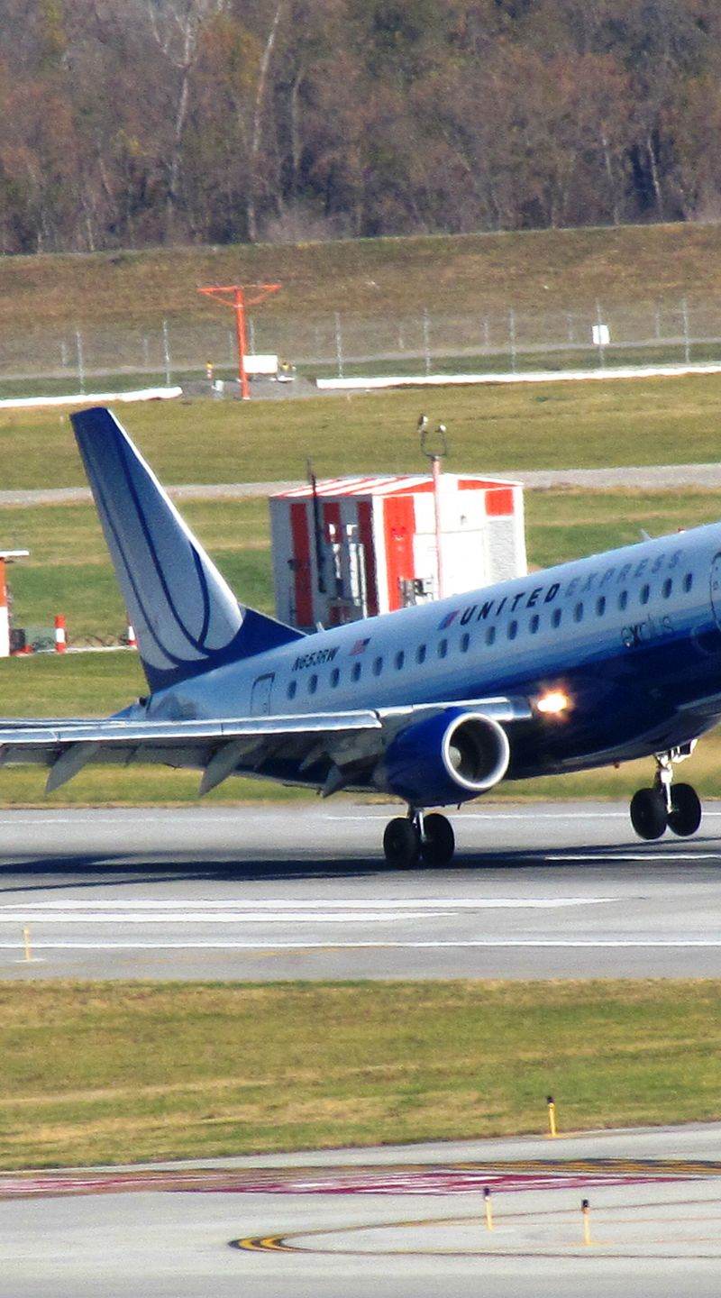 N653RW - Embraer