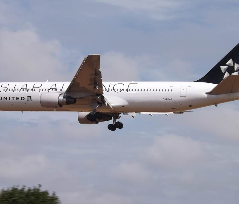 N653UA - Boeing