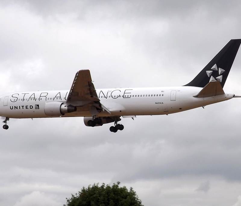 N653UA - Boeing