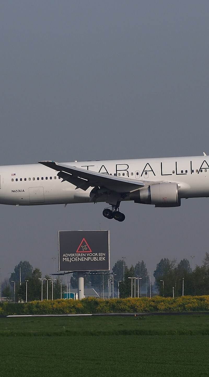 N653UA - Boeing