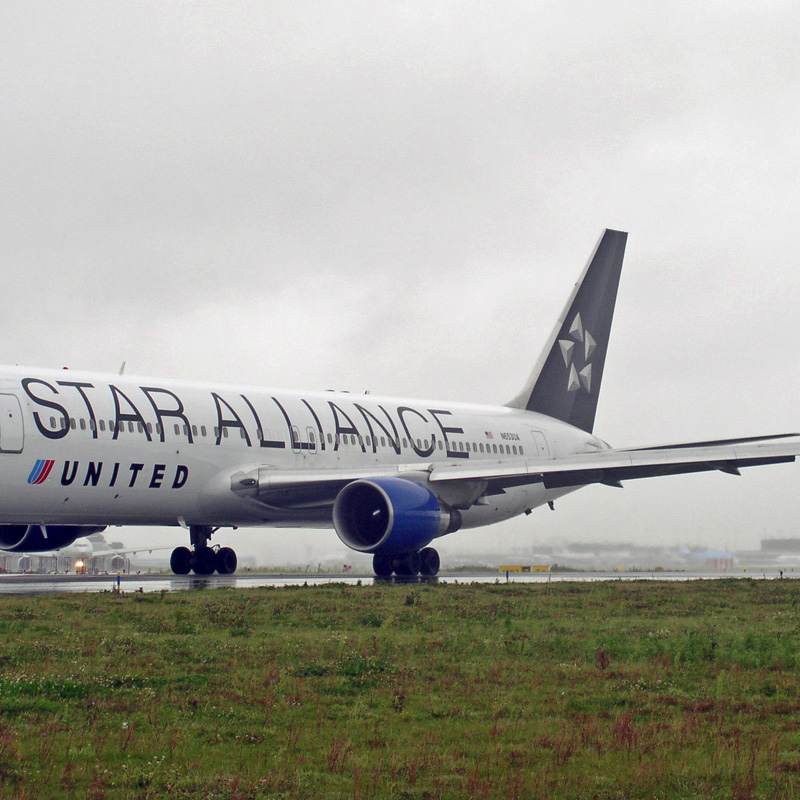 N653UA - Boeing