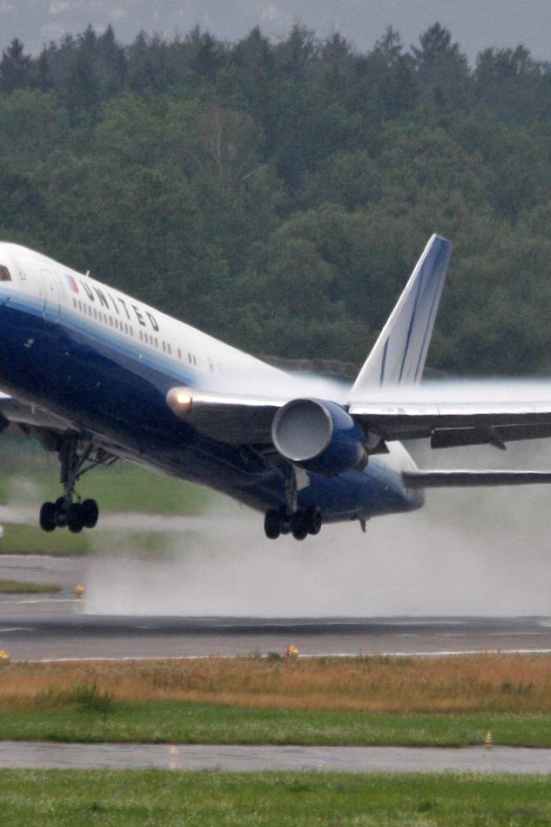 N654UA - Boeing