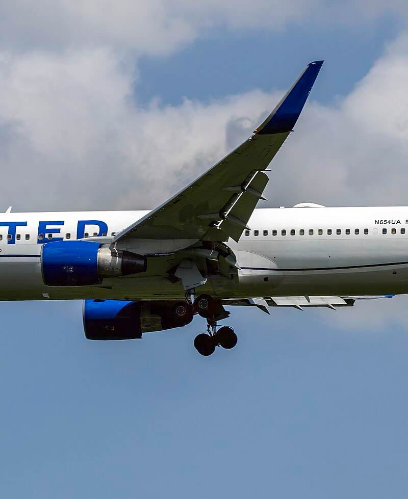 N654UA - Boeing