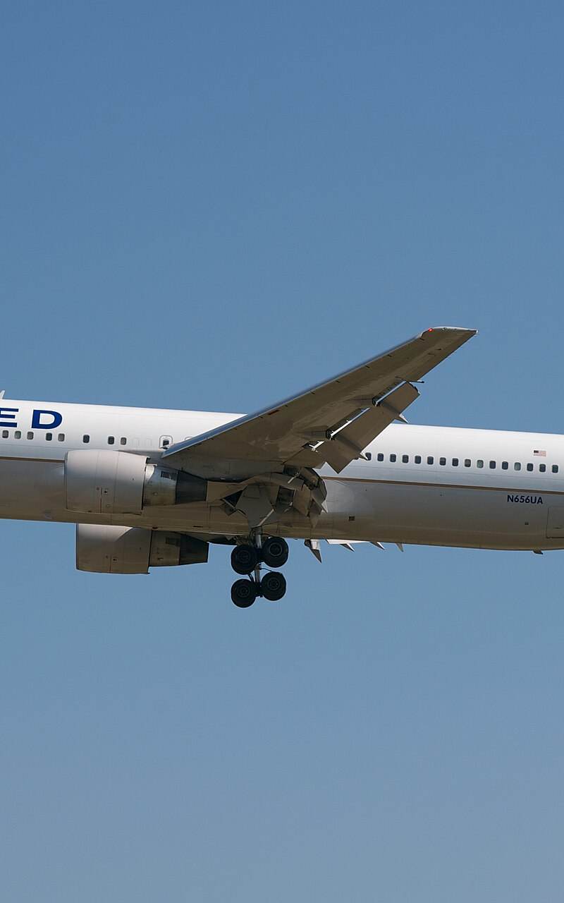 N656UA - Boeing