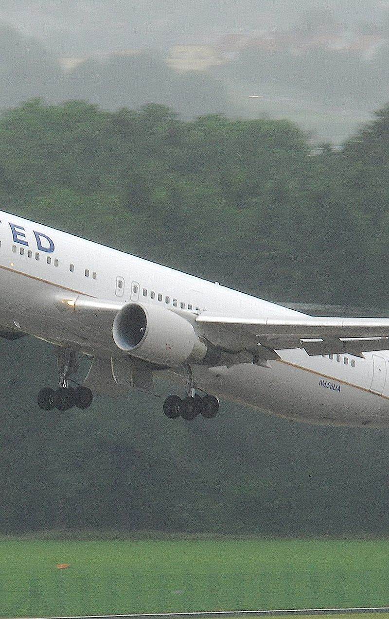 N656UA - Boeing