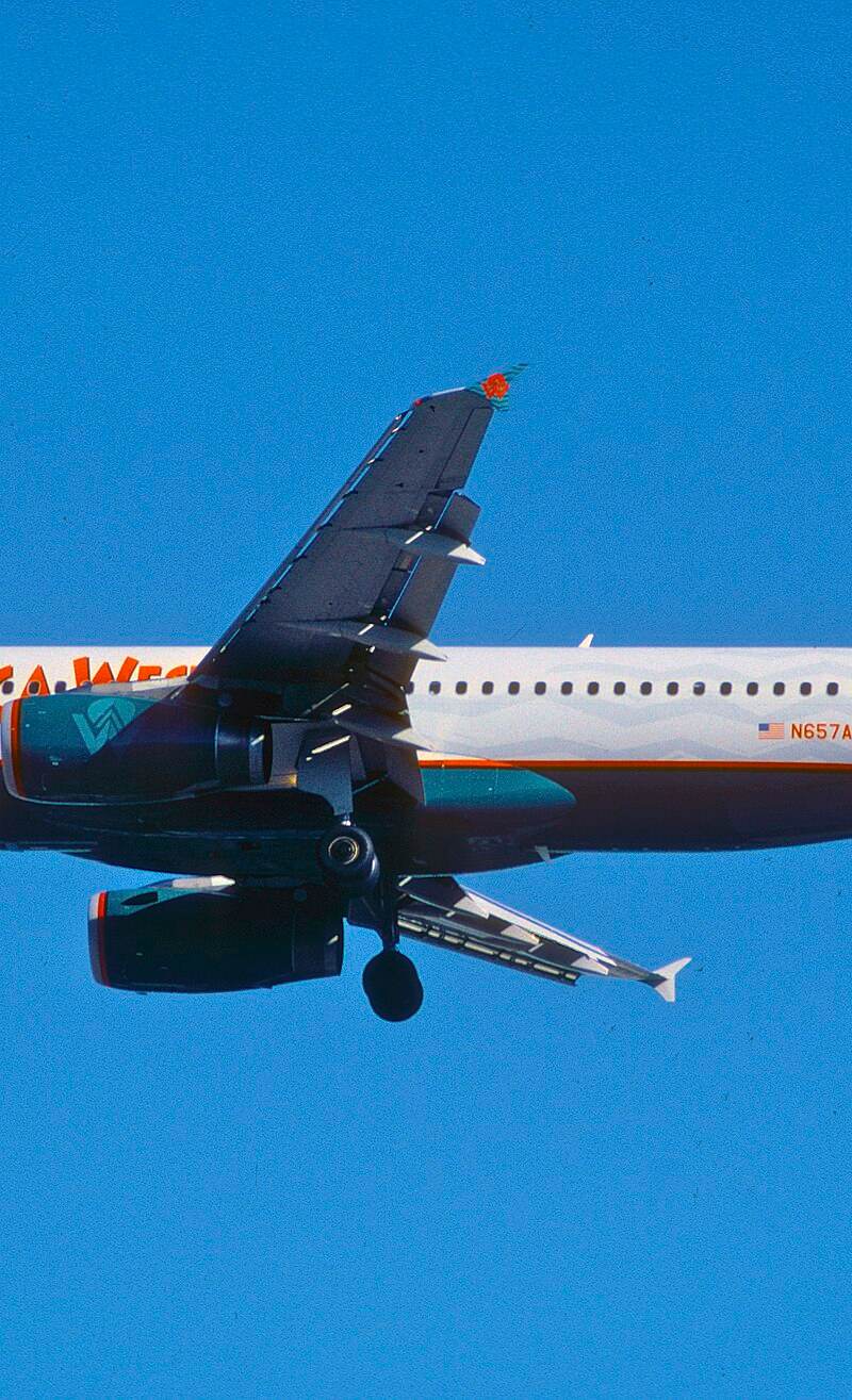 N657AW - Airbus