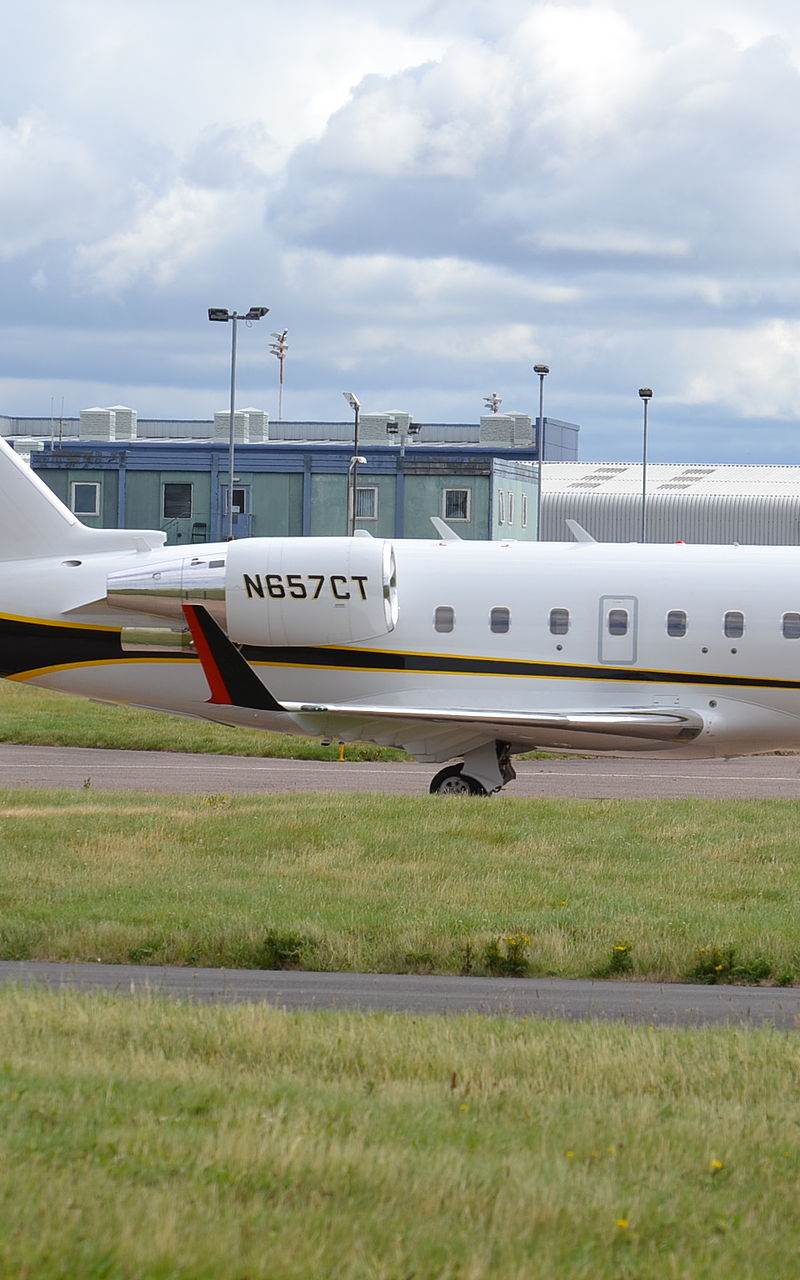 N657CT - Business jet
