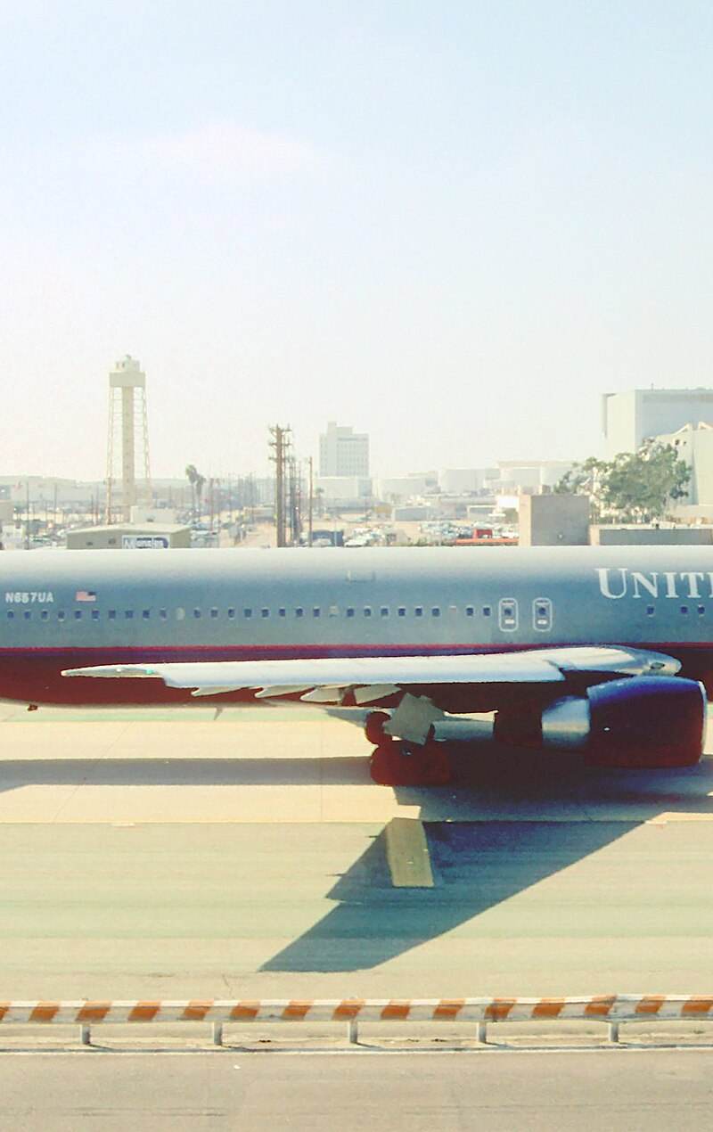 N657UA - Boeing