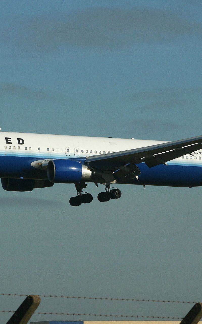 N657UA - Boeing