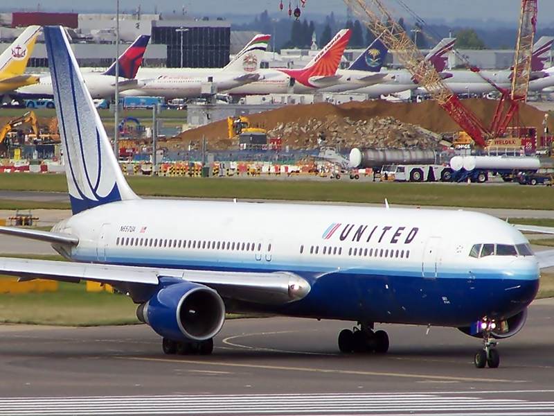 N657UA - Boeing