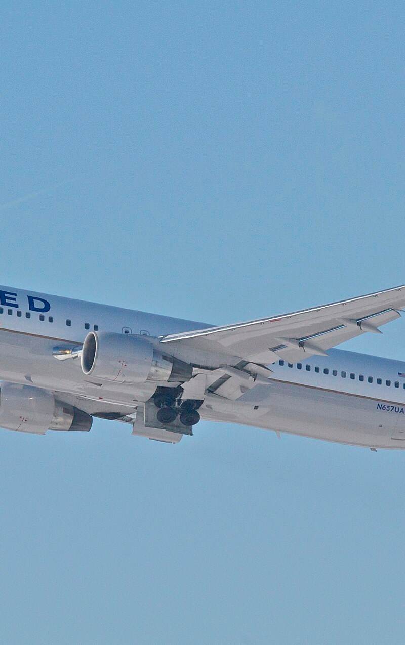 N657UA - Boeing