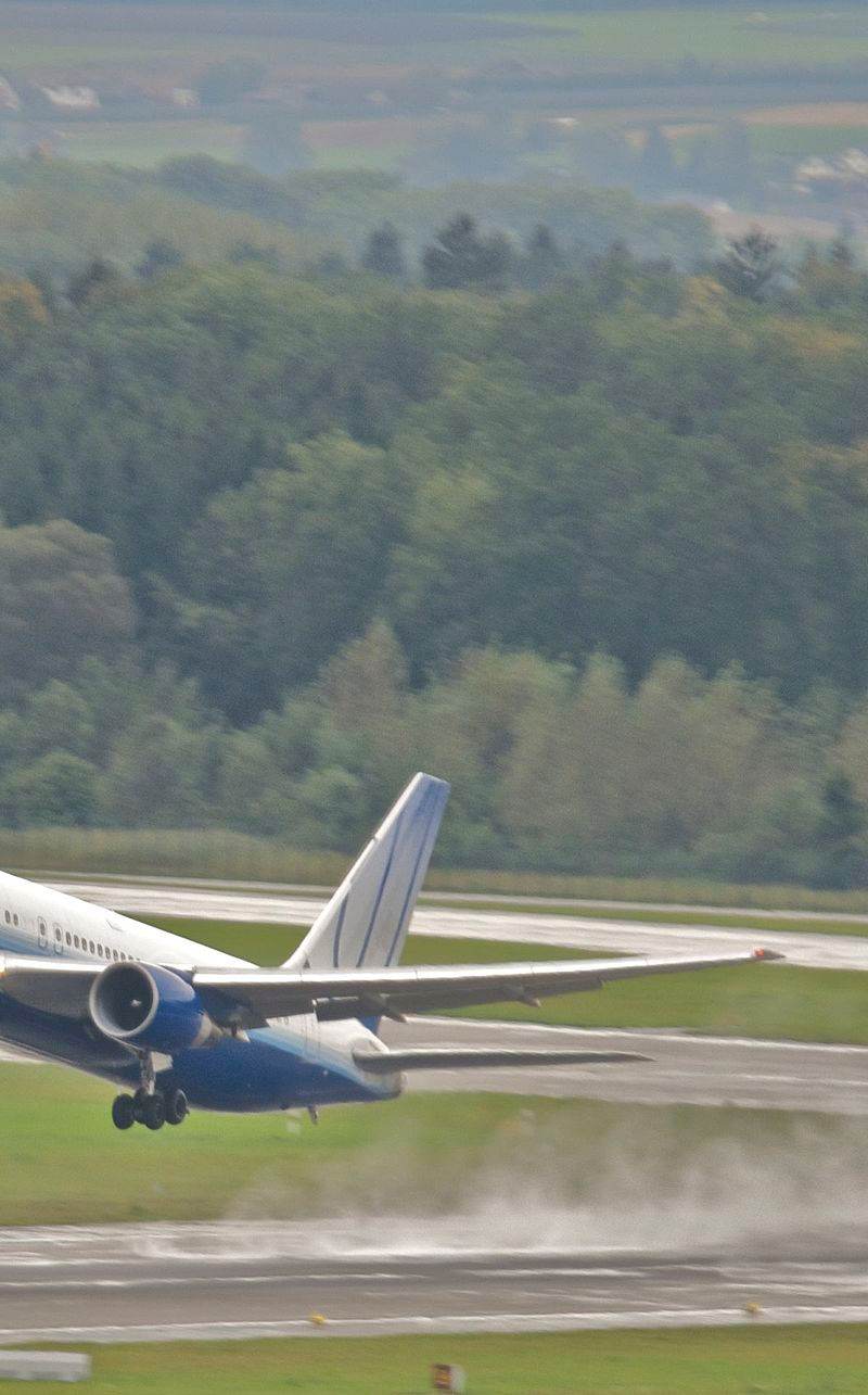 N657UA - Boeing