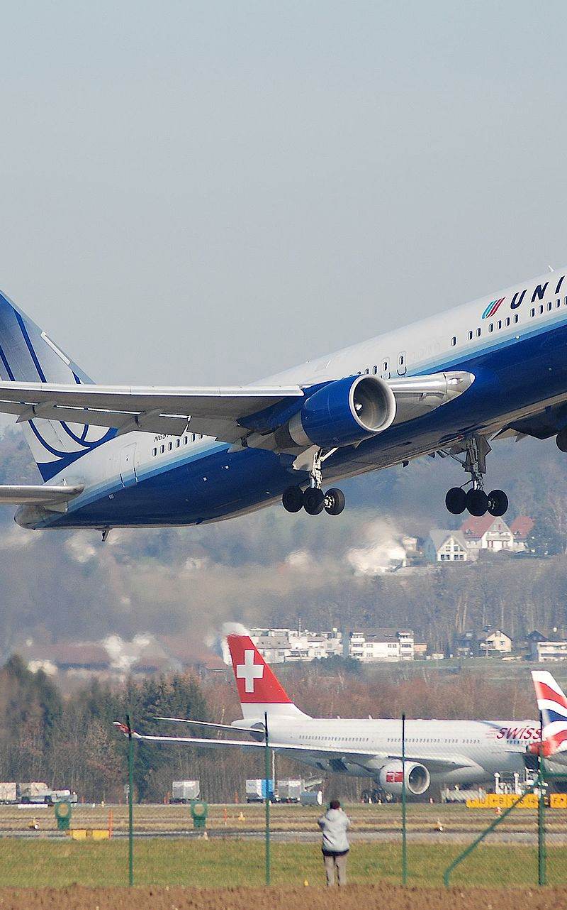 N657UA - Boeing