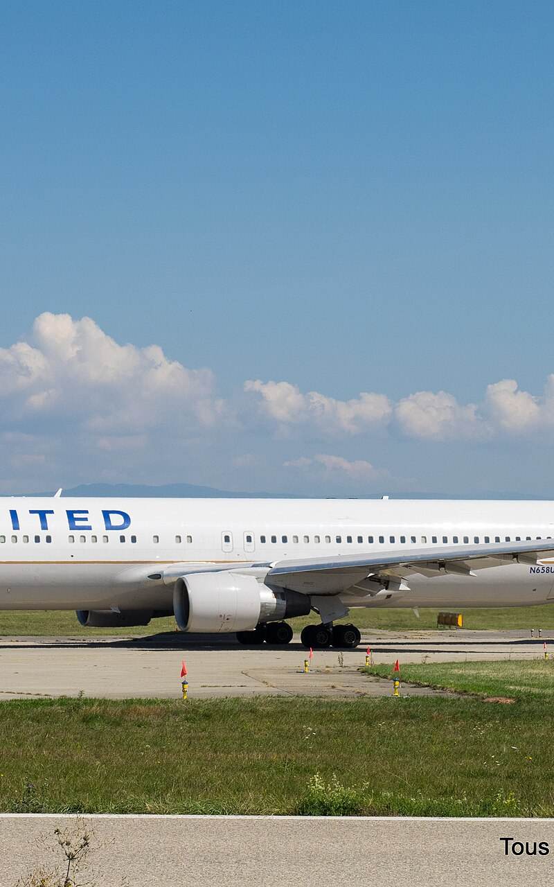 N658UA - Boeing
