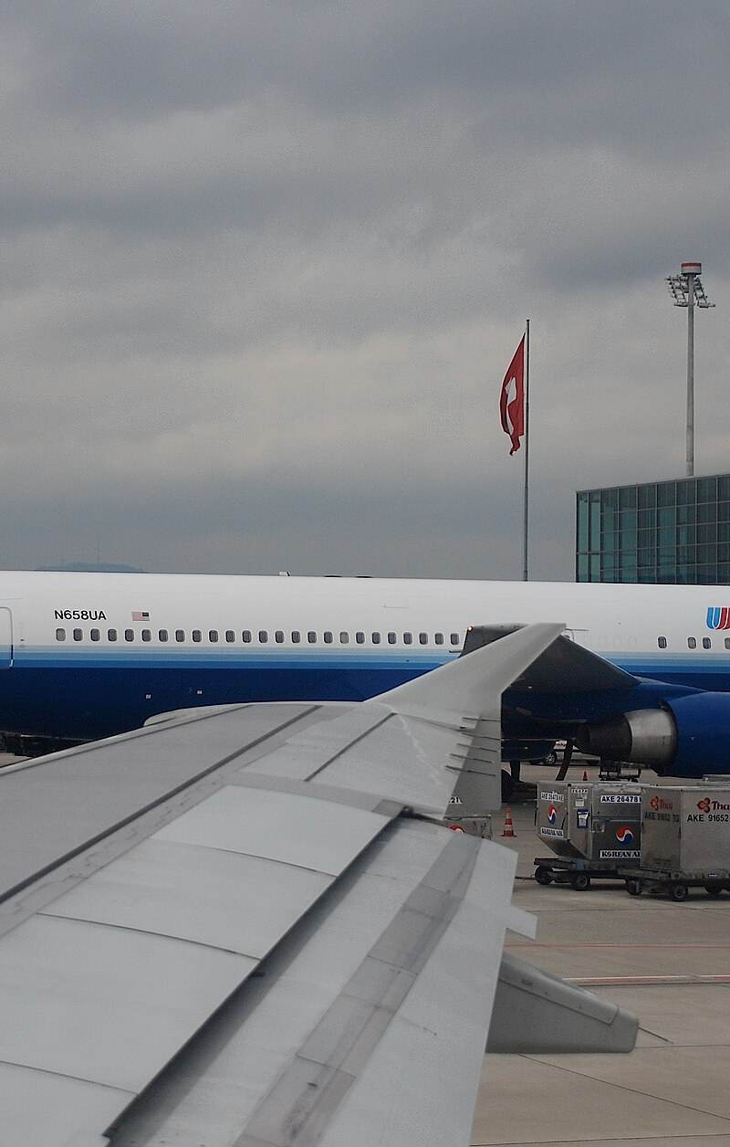N658UA - Boeing