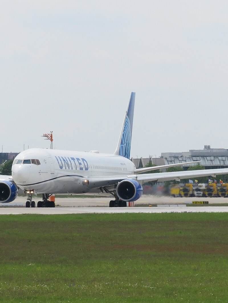 N659UA - Boeing