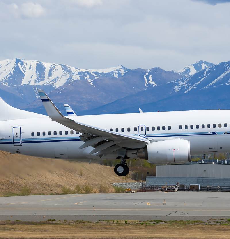 N660CP - Twin-engine aircraft