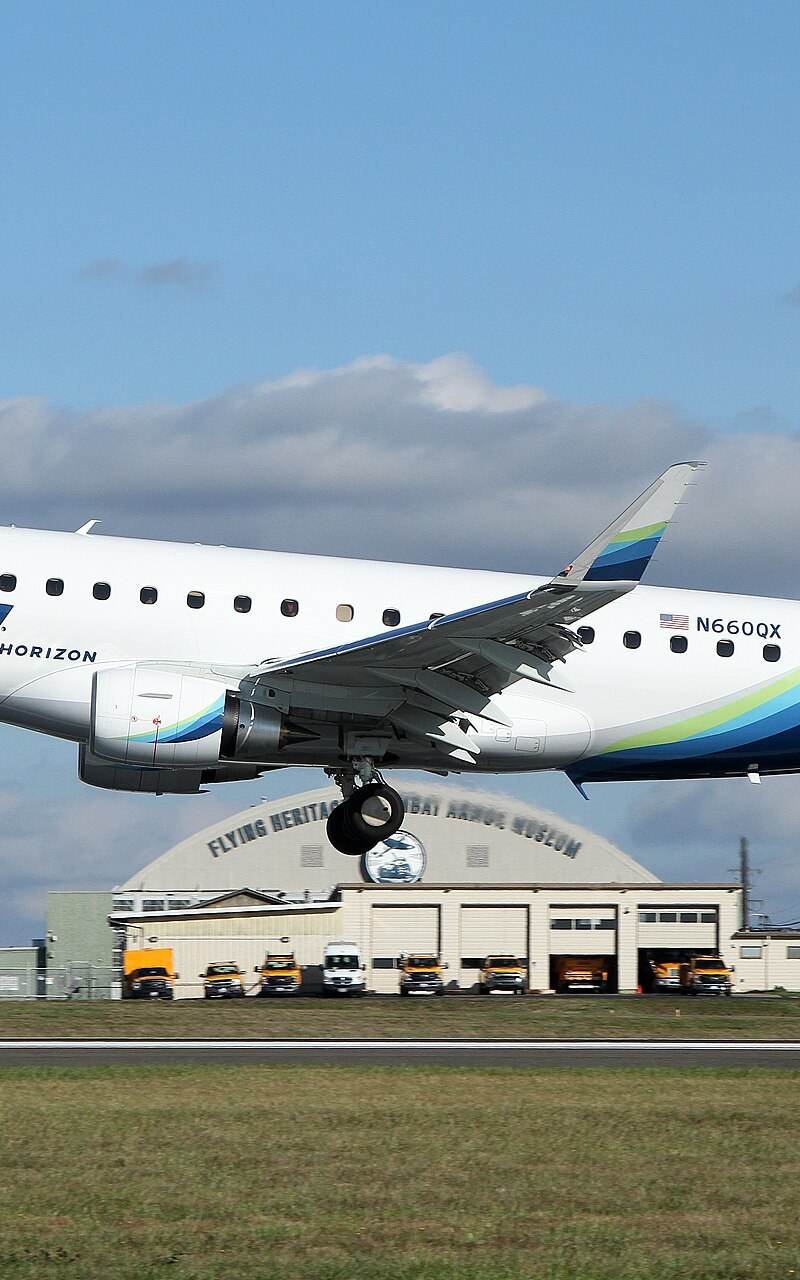 N660QX - Embraer