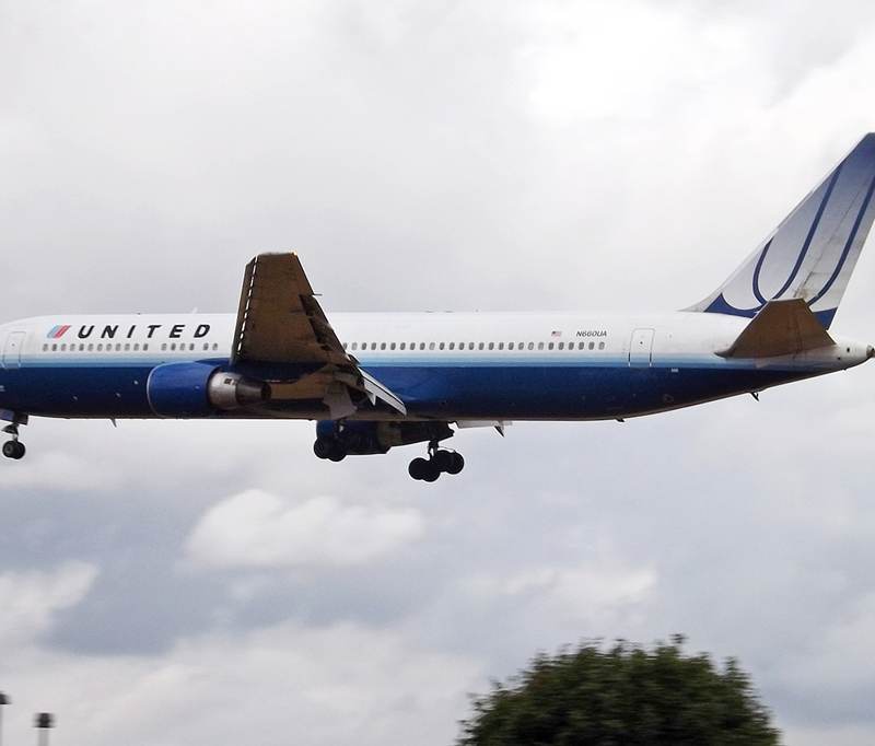 N660UA - Boeing